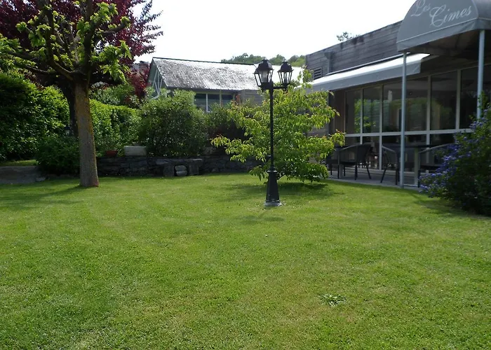 Logis Hôtel Les Cimes
